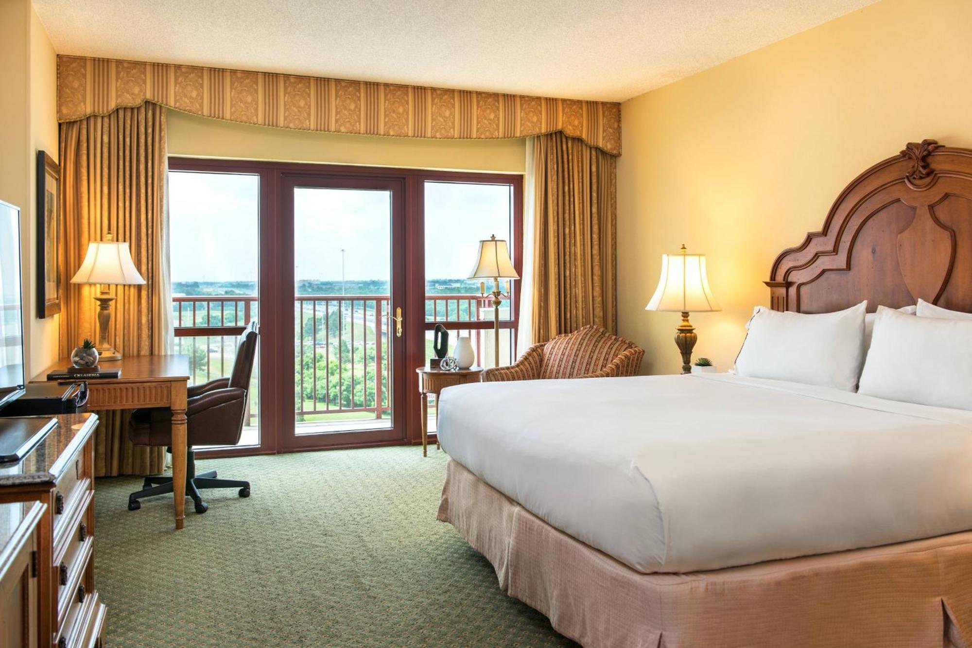Renaissance Tulsa Hotel & Convention Center Экстерьер фото
