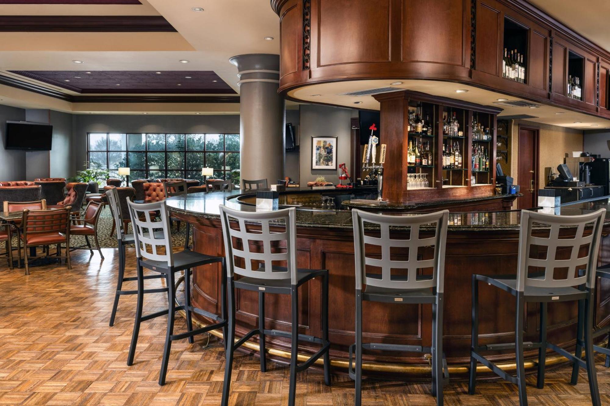 Renaissance Tulsa Hotel & Convention Center Экстерьер фото