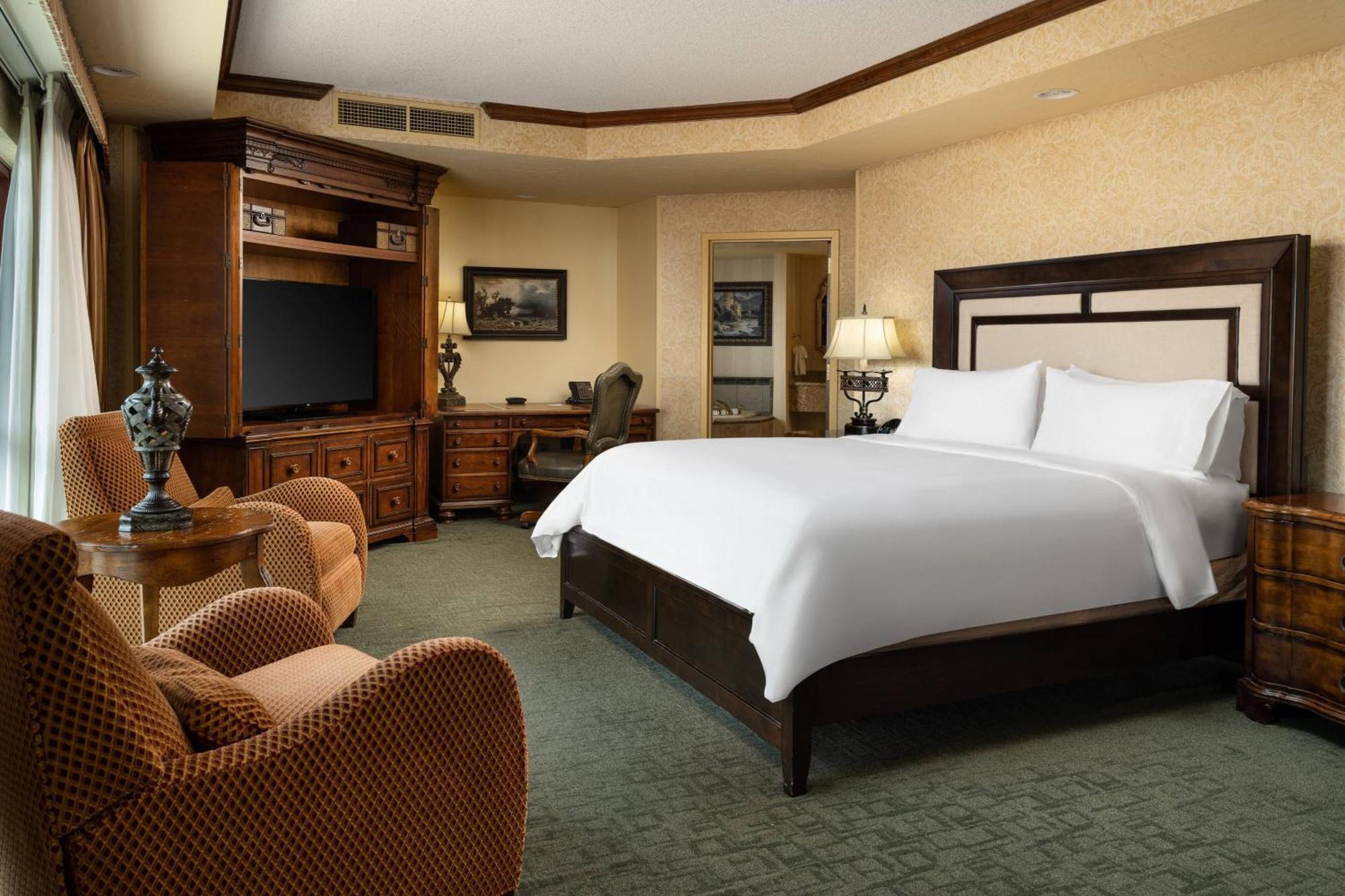 Renaissance Tulsa Hotel & Convention Center Экстерьер фото